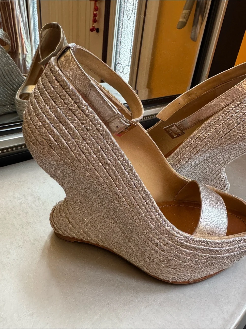 Paloma Barceló Metallic Silver Platform Peep-Toe Sandals with Ankle Strap